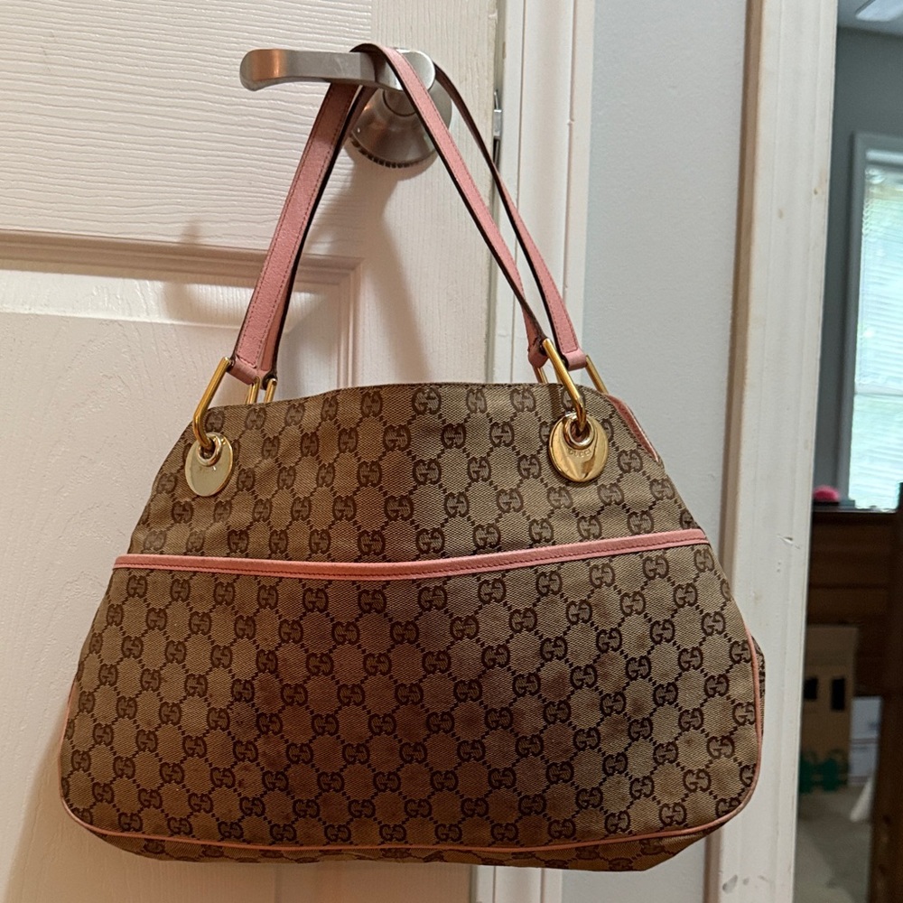Gucci Tan and Pink Shoulder Bag